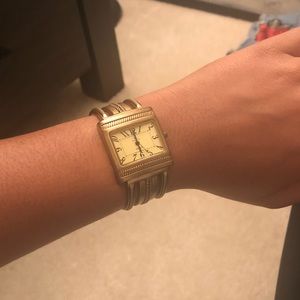 Retro gold watch